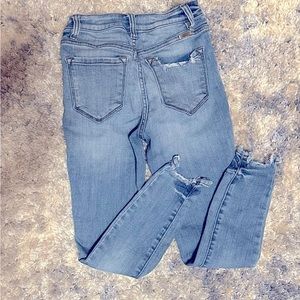 KanCan Skinny Jeans Distressed Size 24 High waisted. Excellent Condition!